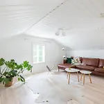 River Bay Villa